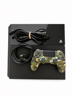 PlayStation 4 PS4 Bundle – Controller + Cables – Ready to Play