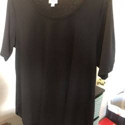 Womens XL Lula Roe Large Shirt
