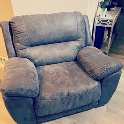 Ashley furniture recliner chair 