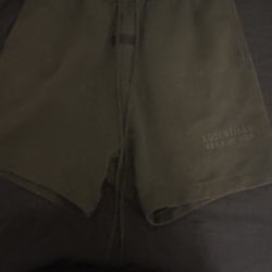 essential shorts