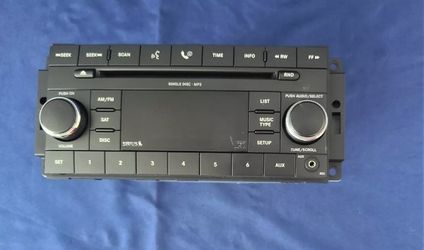 2007 -2012 - DODGE / CHRYSLER/ JEEP / CD PLAYER , MP3  , RADIO, AUX, SIRIUS.