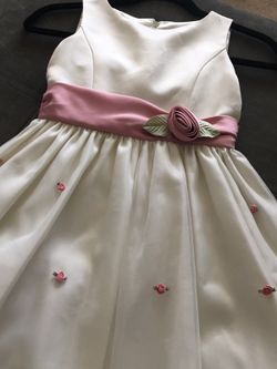 Formal Flower Girl Dress / Vestido 👗 size 8
