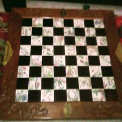 Vintage Chinese Chess Board Game (Collectable)