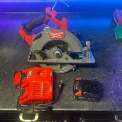 Milwaukee M18 FUEL 7-1/4 Circular Saw