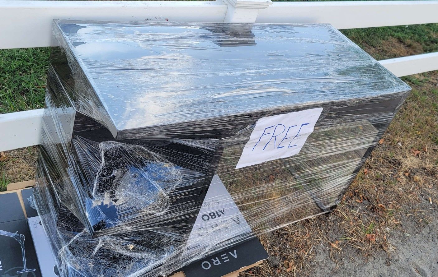 Free IKEA MICKE desk with integrated storage