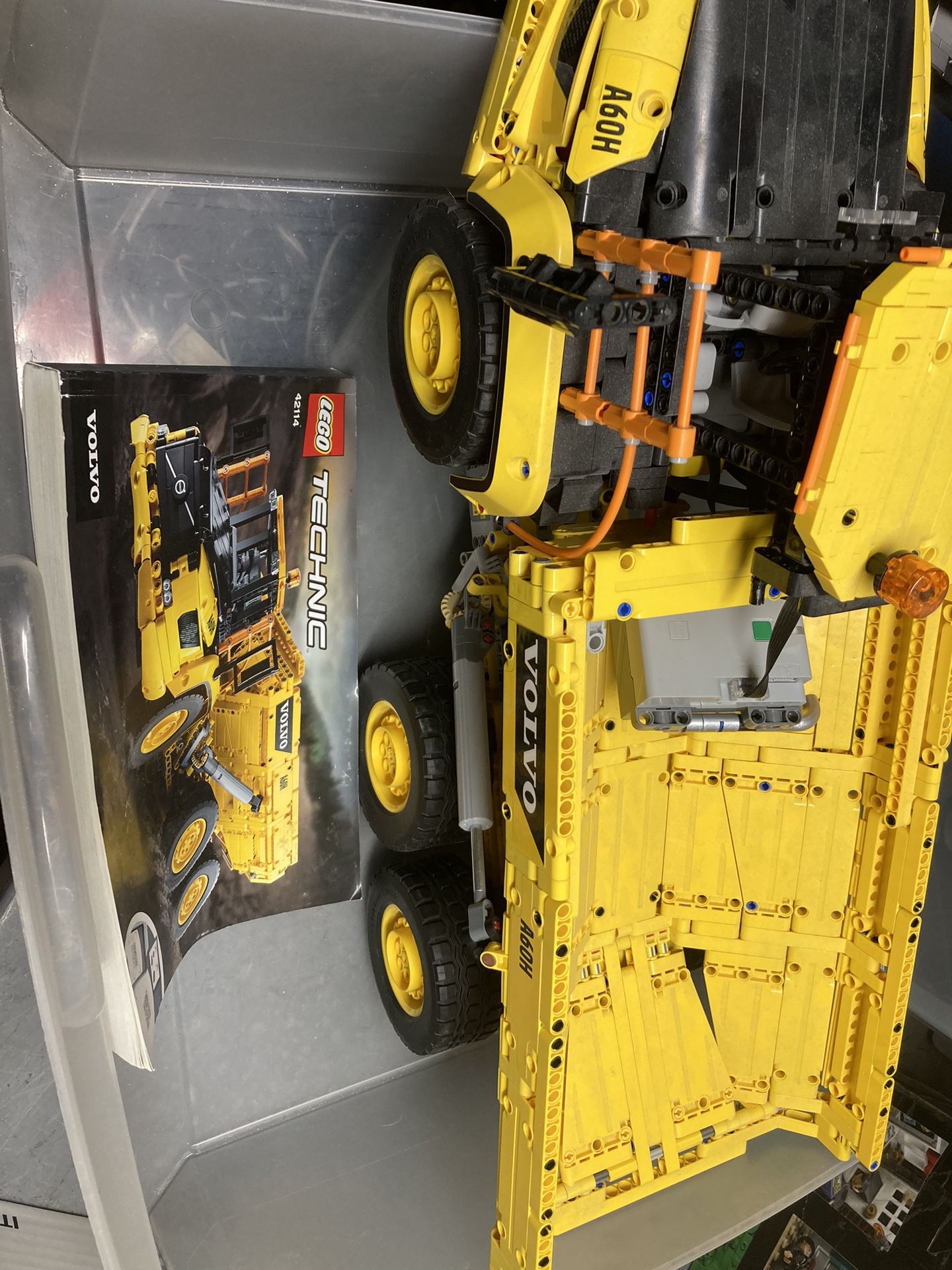Lego 42114 6x6 Volvo Articulated Hauler Retired