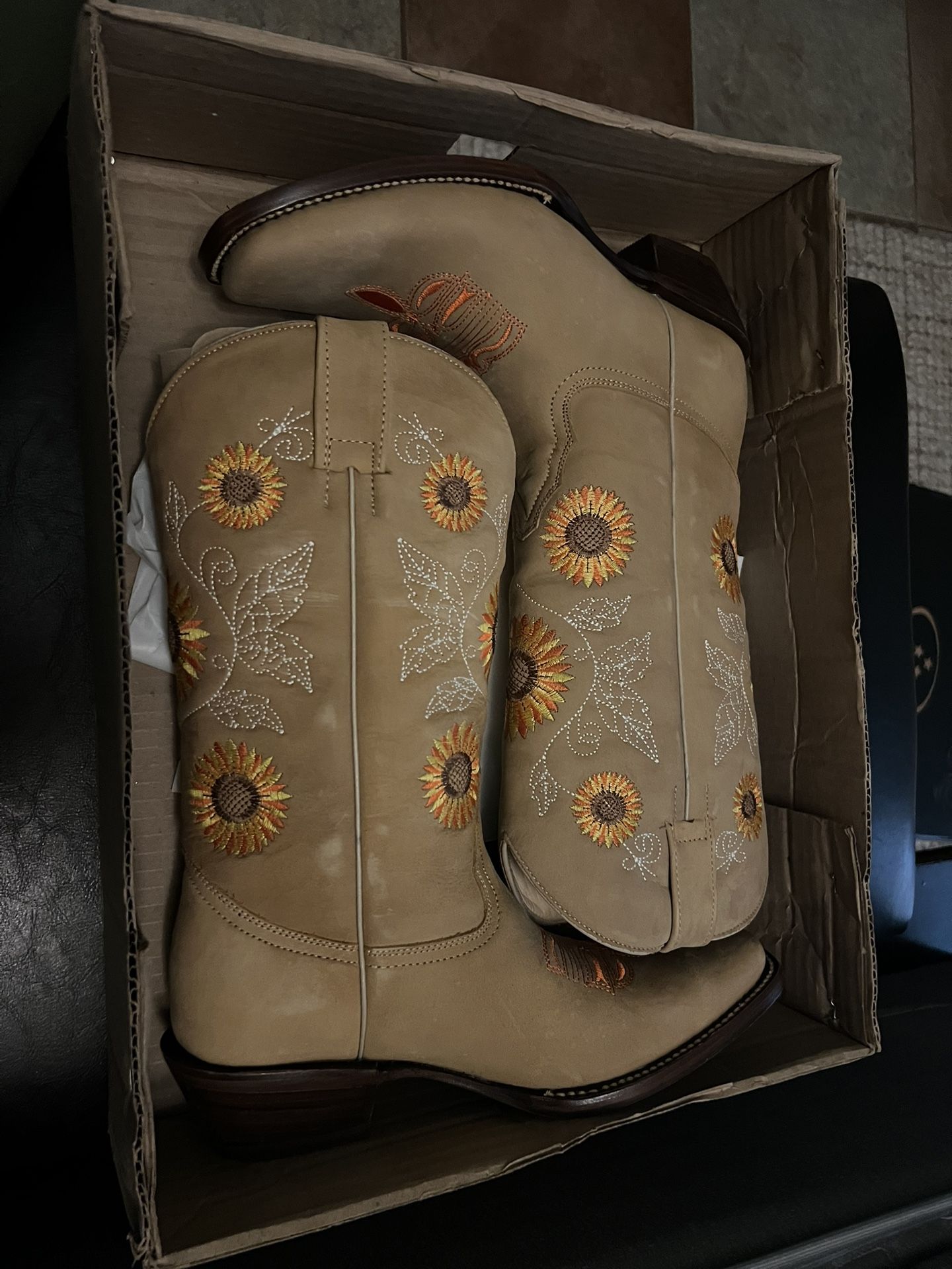 Ladies Western Boots