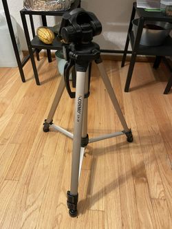 Cosmo Floor Tripod LN-25
