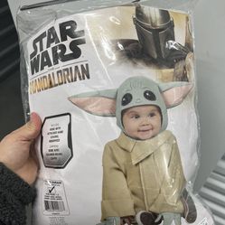 Baby Yoda Costume
