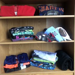 Boys Clothes Size 10 Youth L - Mixed Bag of T-shirts; Shorts; PJ’s; Zip Up Hoodies; Swim Trunks; Sweatpants