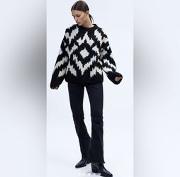 H&M Print Straight Sweater Size Large