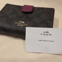 Coach Folding Wallet 