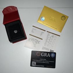 VVS1 Moissanite Engagement Ring