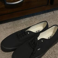 Black vans 11.5 M 