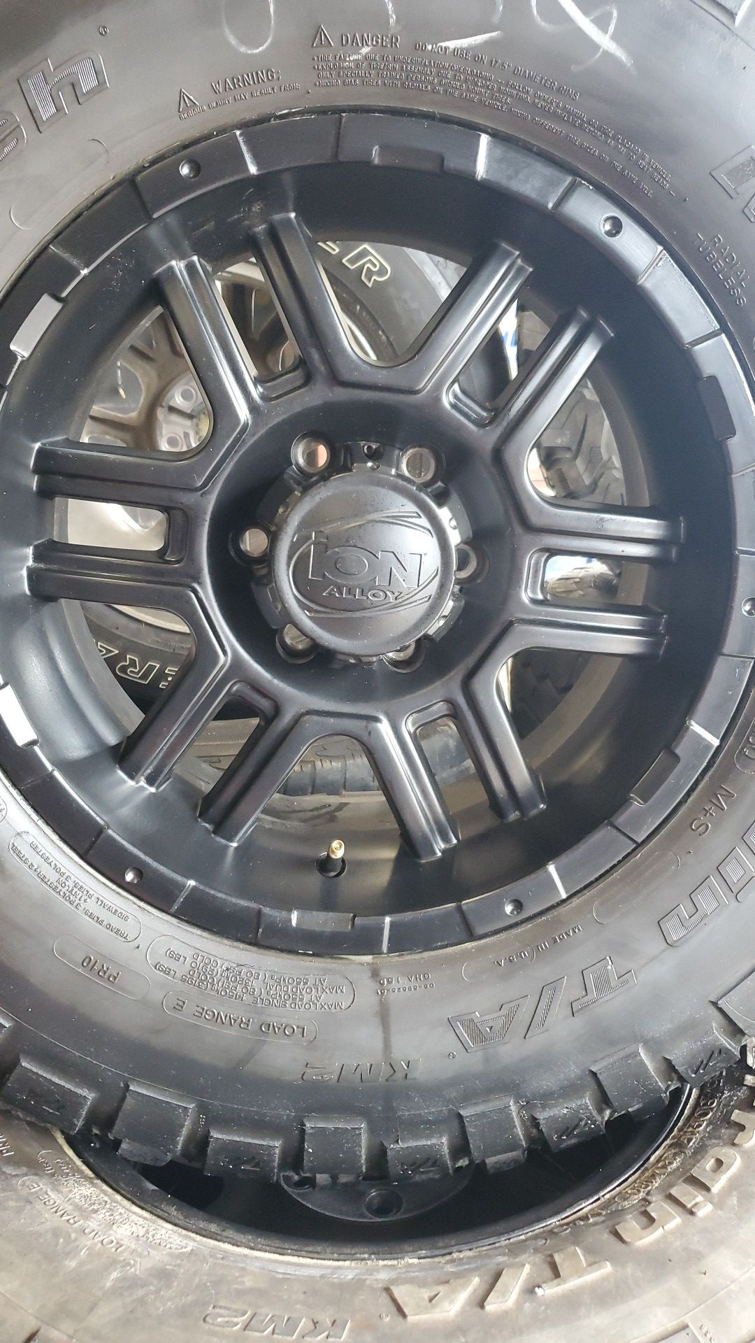 17 inch 255/80R15 ION Alloy Wheels