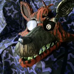 Five Nights At Freddys Head Commsions!