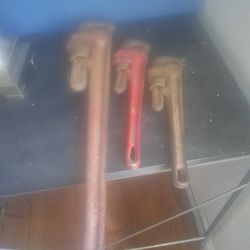 3 Pipe Wrenches