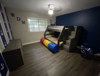 Bedroom Set