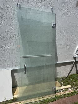Glass Door 30’x69’ 6 