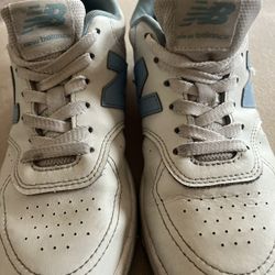 Woman’s New Balance Shoe Size 6.5