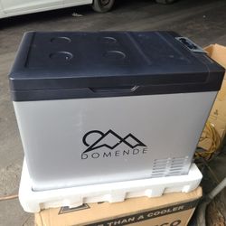 Domende 12 Volts Car Cooler Fridge 