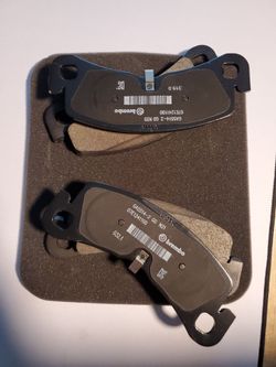 Tesla plaid front brake pads 2021- 2025