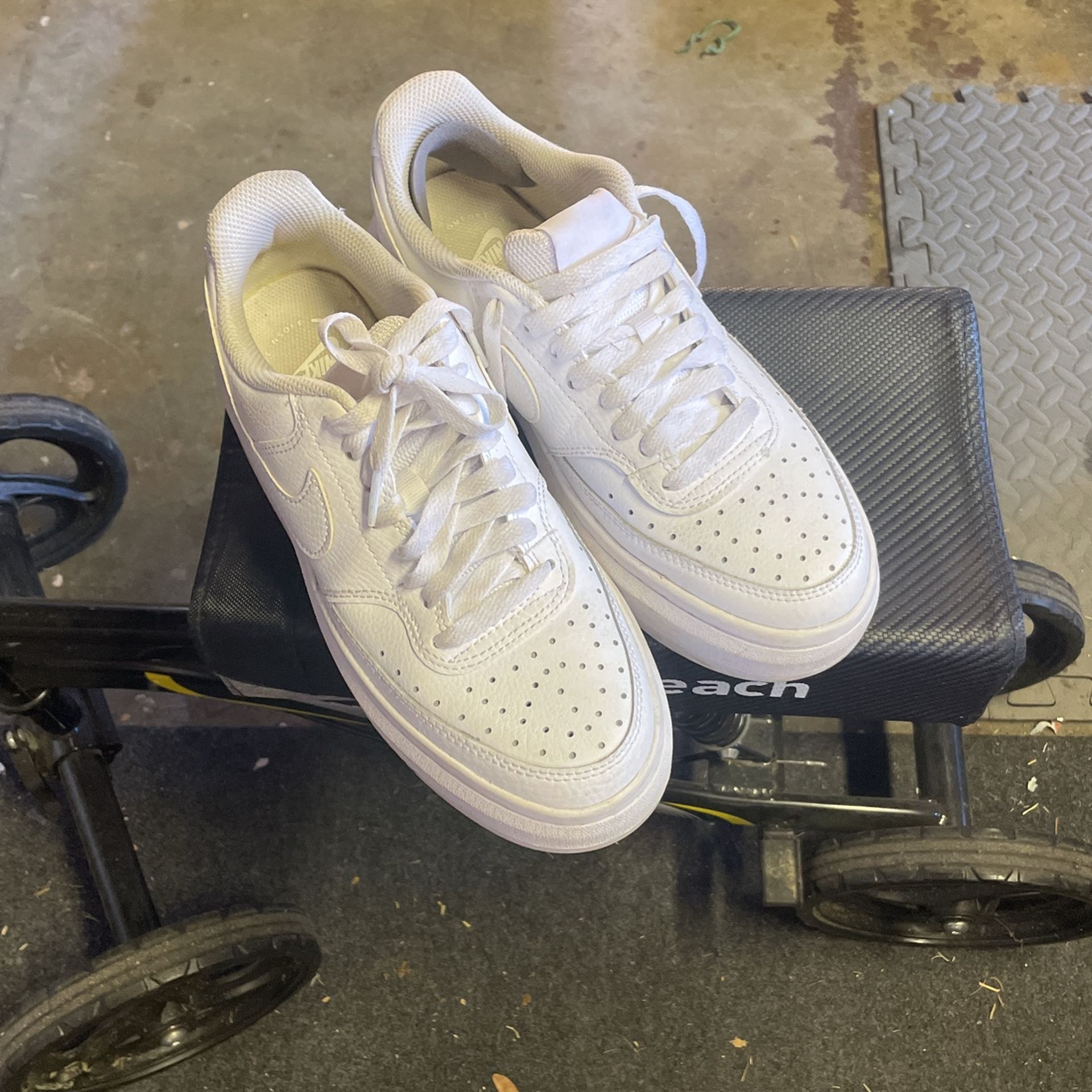 Nike Women’s Shoes  & Accessories