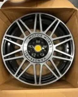 Vanderhall Venice Wheel Rim Motorcycle Trike