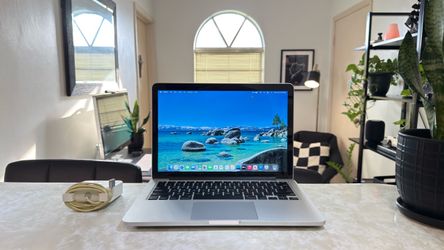 2014 MacBook Pro 13inch - MacOS Tahoe ($130 FIRM)