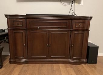 Dresser, Tv Stand With Fireplace
