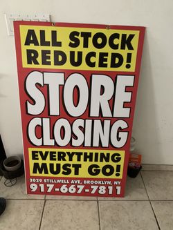 Store Closing Sings