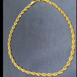 Price Drop! Rope Chain 18k Gold Plated 