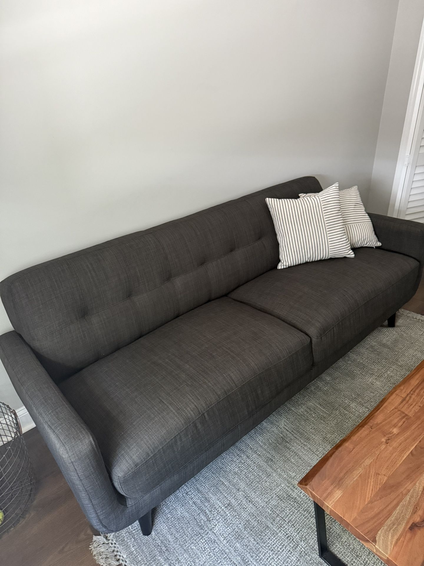Love Seat/couch