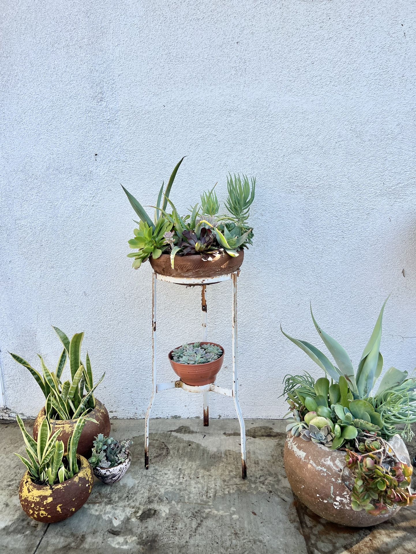 Boho Vintage White Rust Patina Chip Metal Plant Candle Tiered Stand Patio Indoor Outdoor Garden Decor