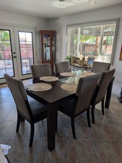 Dinning table chairs