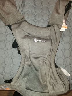 Ergobaby Carrier