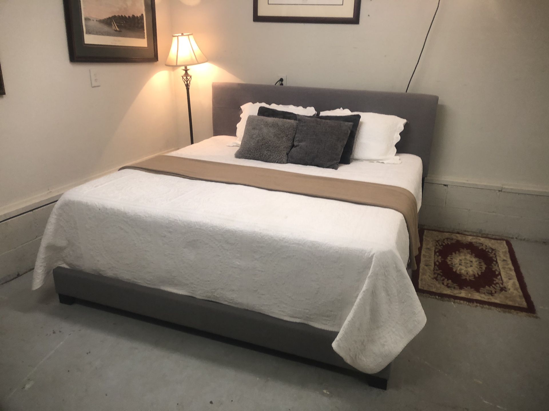 Tufted king size bed with mattress and box spring