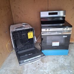 Frigidaire Dish Washer And Stove