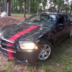 2011 Dodge Charger V8 HIME Clean Title 