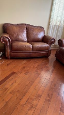 MUST GO TODAY. Give me your best offer, and it will be yours. 2&3 seats Leather