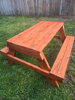 4 foot picnic tables $75