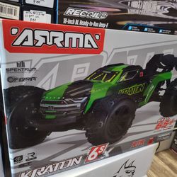 ARRMA Kraton 6S BLX RTR Monster Truck brand new.