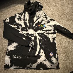 Griz tie die hoodie