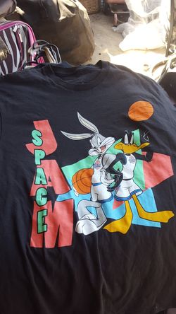Tshirts diferent logos