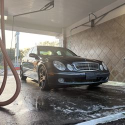 2004 Mercedes-Benz E-Class