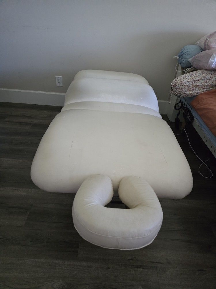 TouchAmerica Massager Table With Electric Power Plus Power Cable for Sale Today