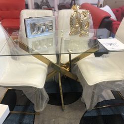 New Glass Top /gold Legs Table And 4 Chairs 28x47