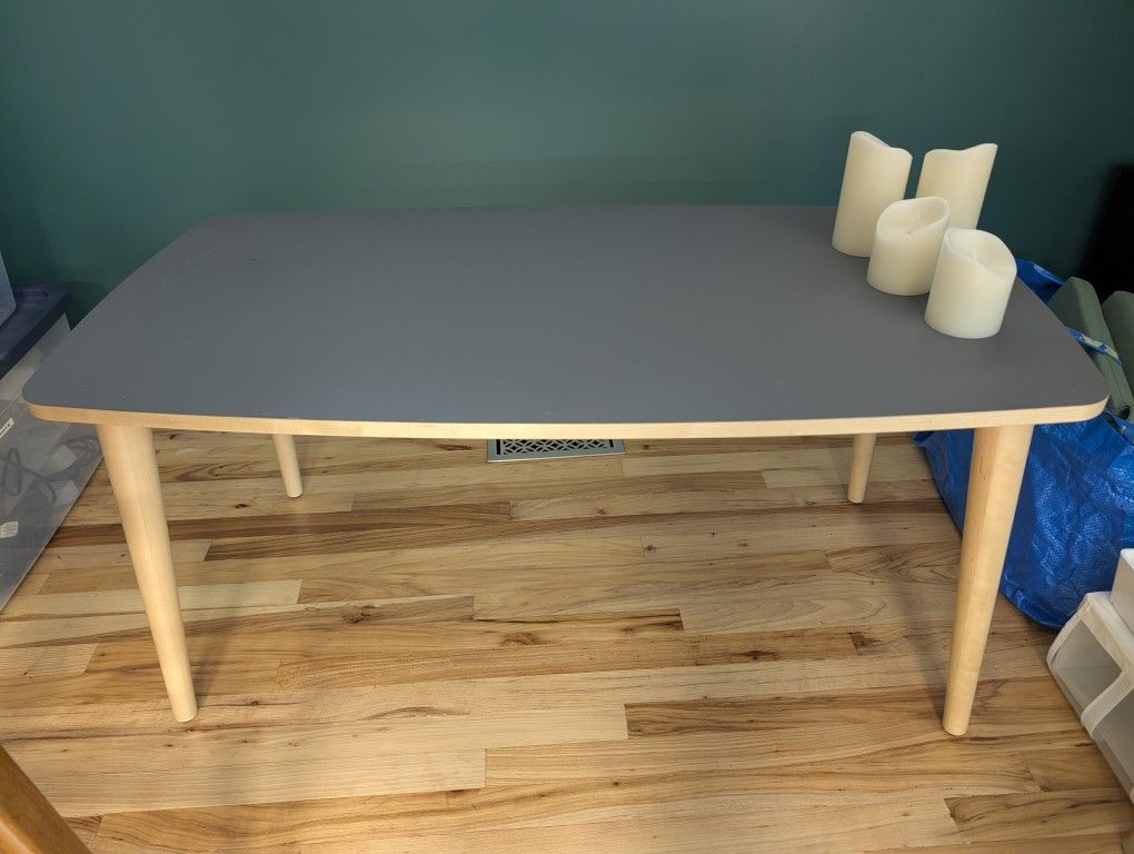 Ikea OMTÄNKSAM Coffee Table