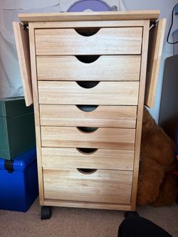 Arts/Craft Cabinet