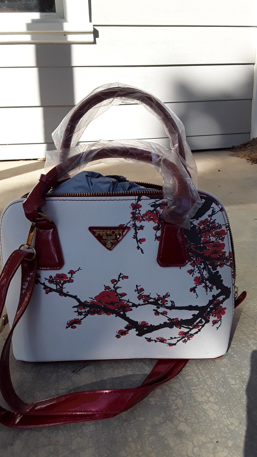 Finon milano handbag for Sale in Galt, CA OfferUp